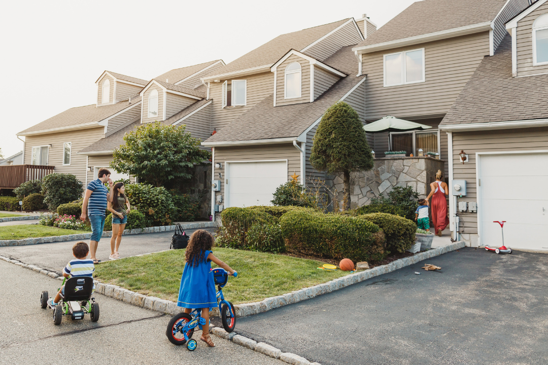 happy Neighbours