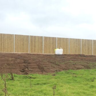 Absorbent sound screen - Soundproof fence