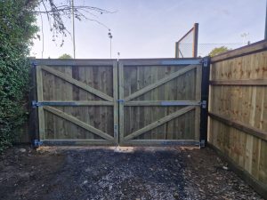 Northern Lawn Tennis Club acoustic fencing - back